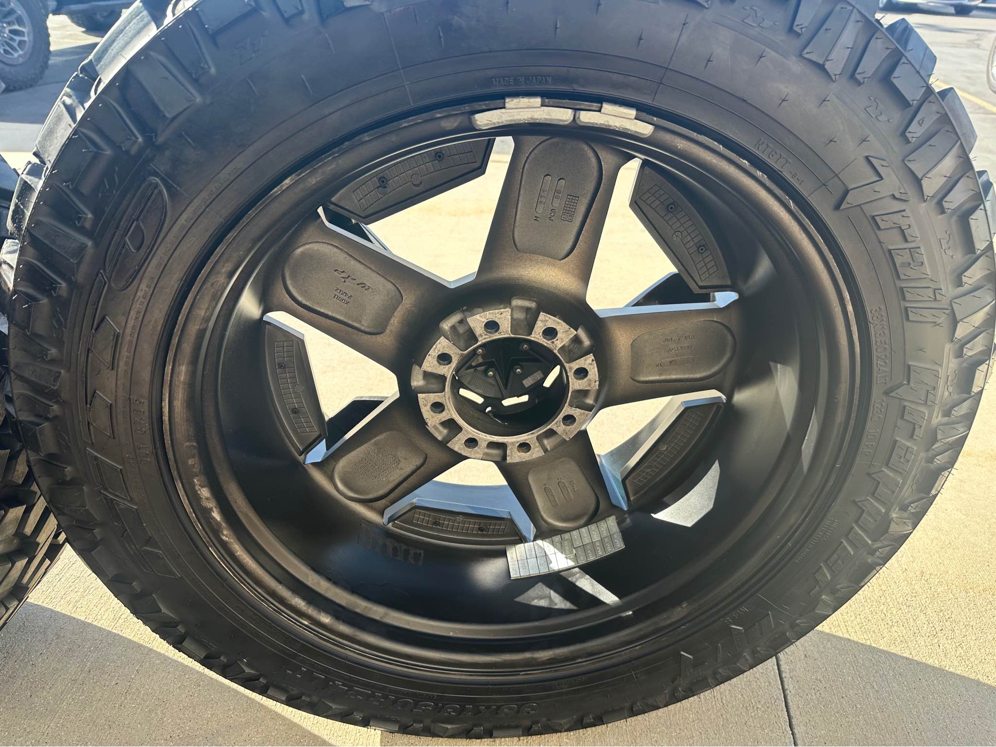 XD Rockstar II 24” Wheels + Nitto 38x13.50R24LT Tires - Car Wheels ...