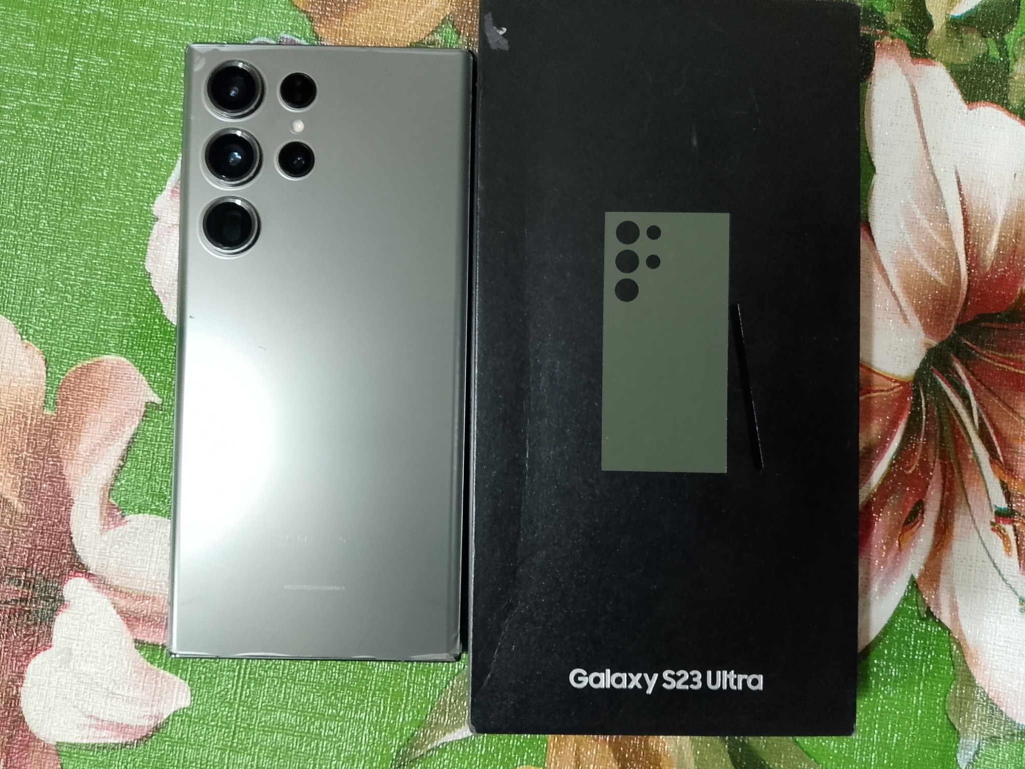 Galaxy S23 Plus 5G 256G Company SIM2 99% = 359$ Free Original 