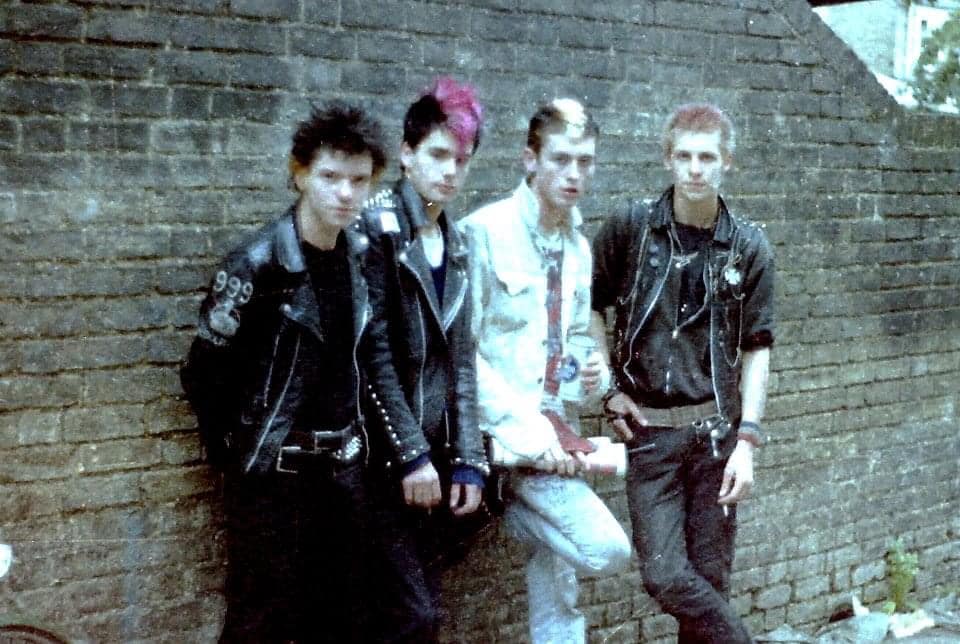 The masters of Classic Goth & New Goth Sounds - 13th Chime…. English ...