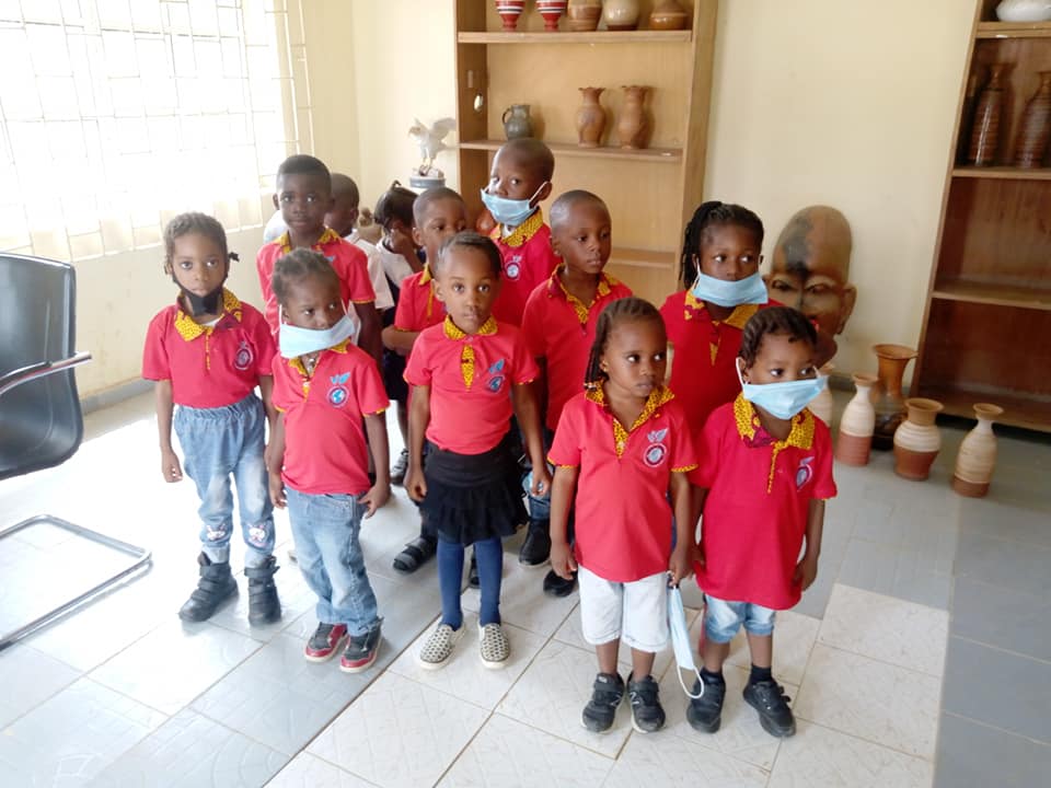 some-preschoolers-berries-world-montessori-school
