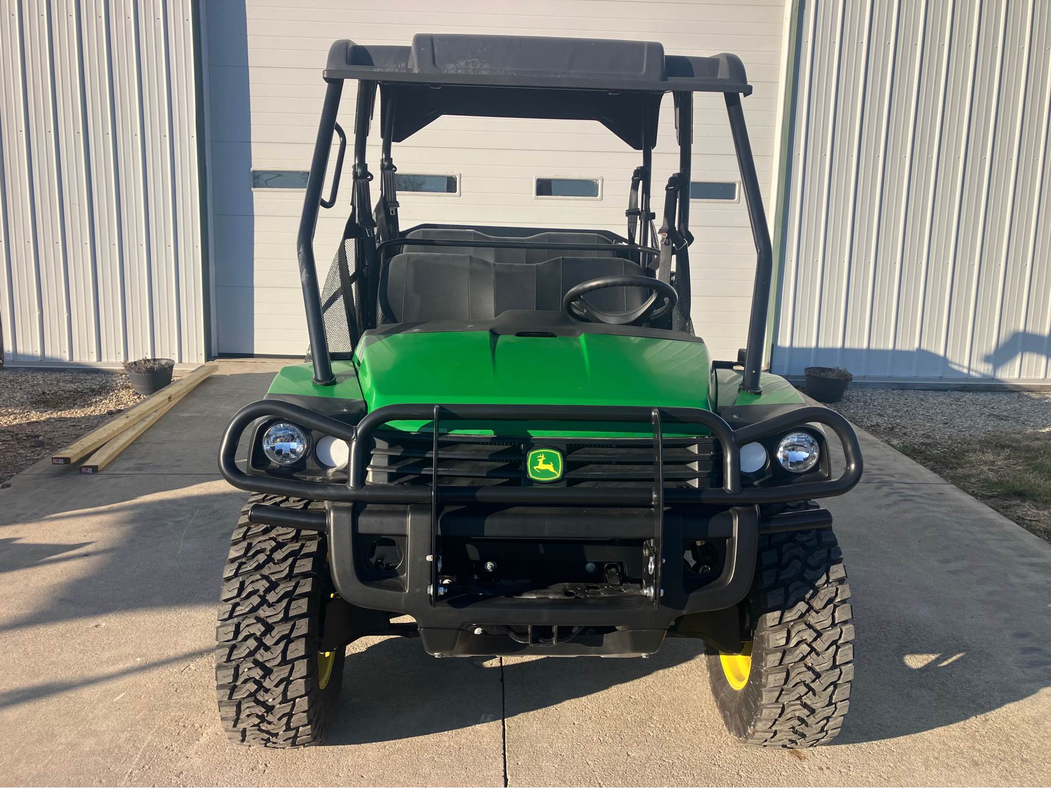 2024 John Deere XUV 825M 4X4 4 Seat Gator - Powersport Vehicles ...