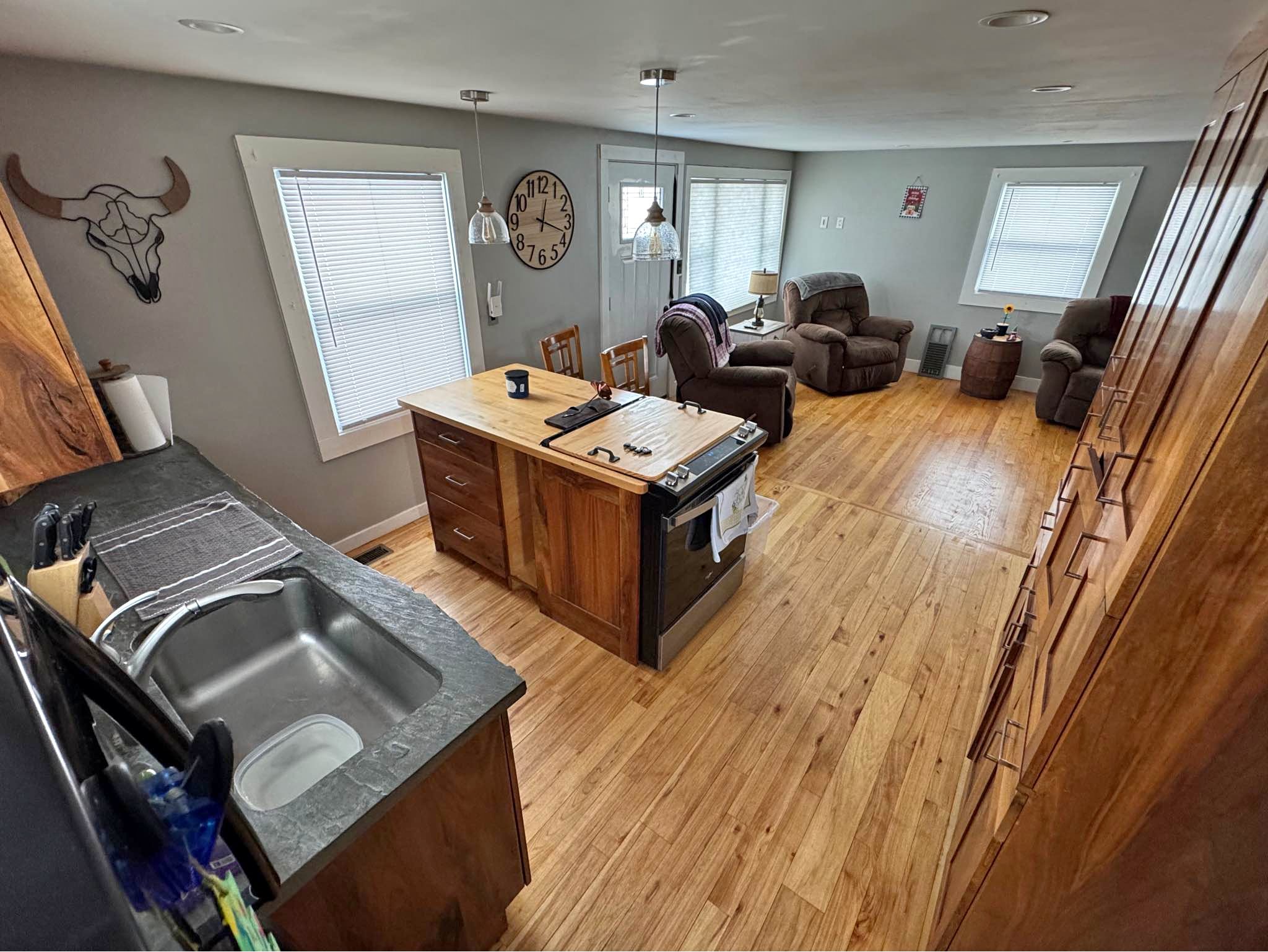 2 Beds 1 Bath - House - Property Rentals - Marcy, New York | Facebook ...