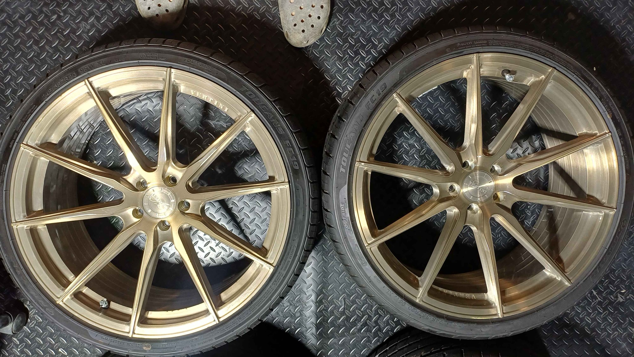 Vertini rims 20×8.5 5×100 tyres245/35/R20 95W XL - Car Wheels, Tires ...