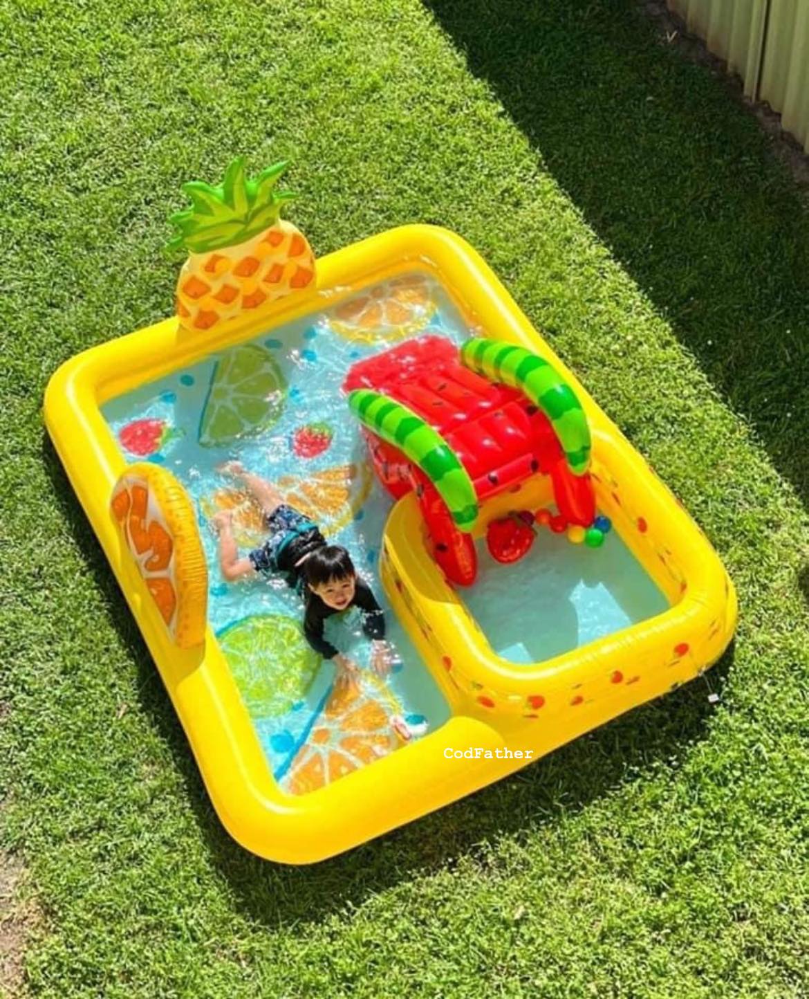 Rysha Finds - Inflatable Swimming pool with slides....