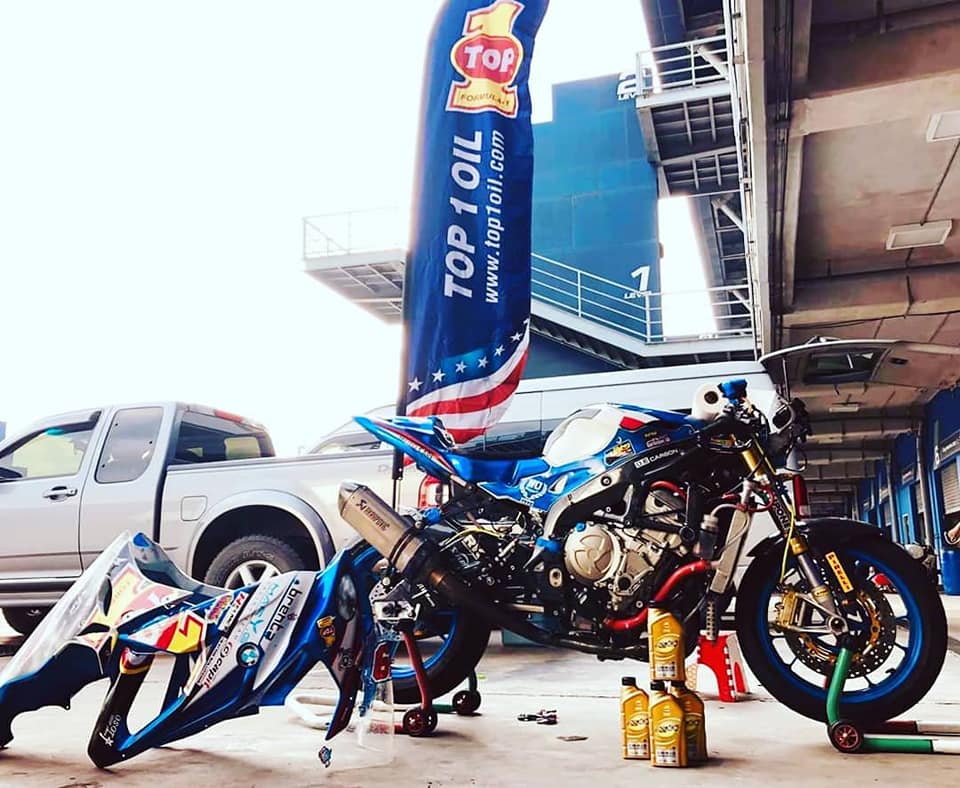 TOP 1 Indonesia - Inilah Mary G TOP 1 Oil Racing Team yang... | Facebook