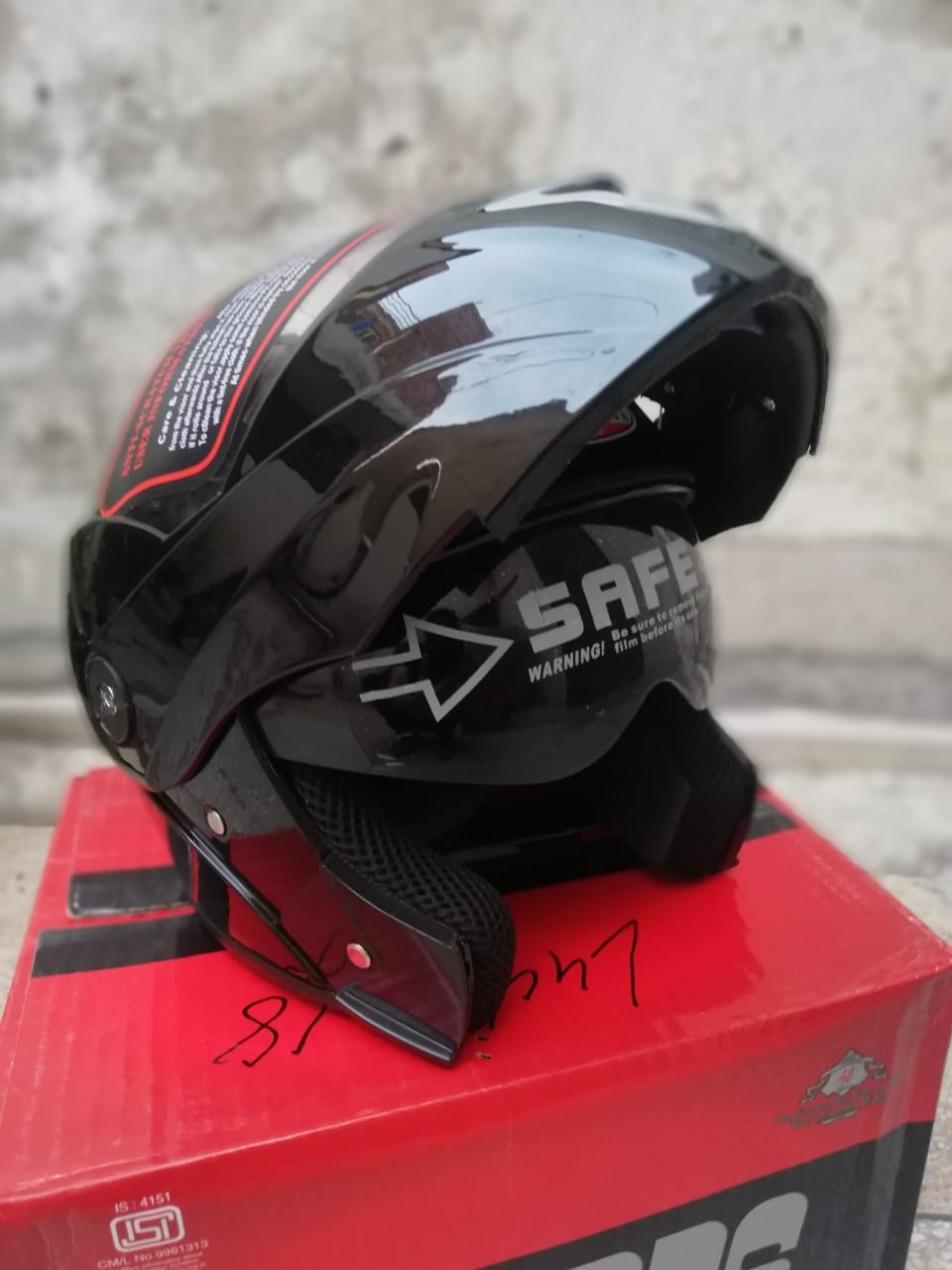 agv k1 black matte 2.1 kg scratch and Pinlock ready Pre-owned Nike Brasilia Varsity Colour:Everglade / Everglade