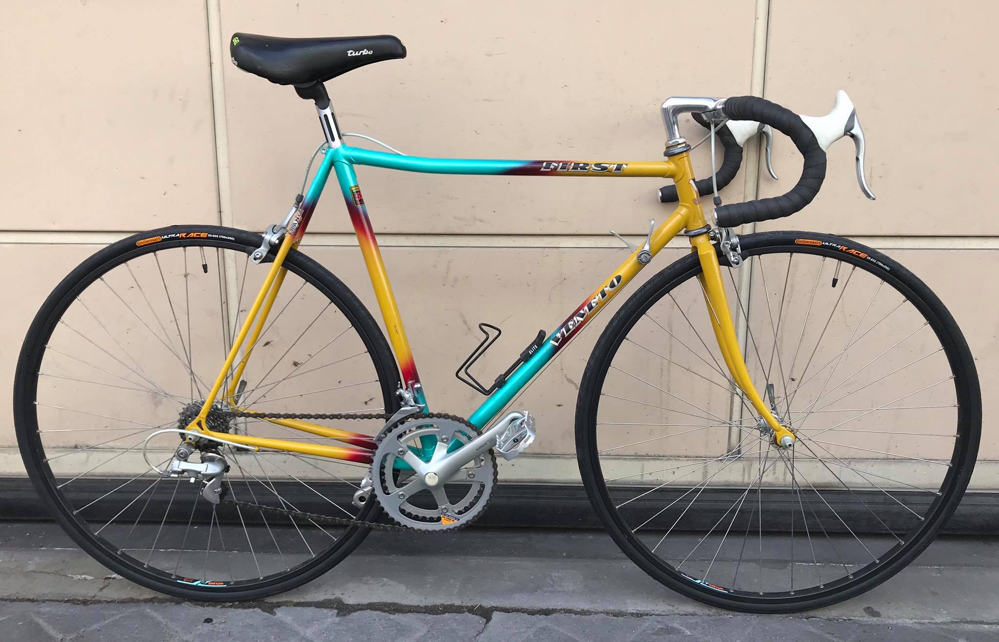 Veneto Reynolds 525 (rare) full Shimano 105 by Guy Doline