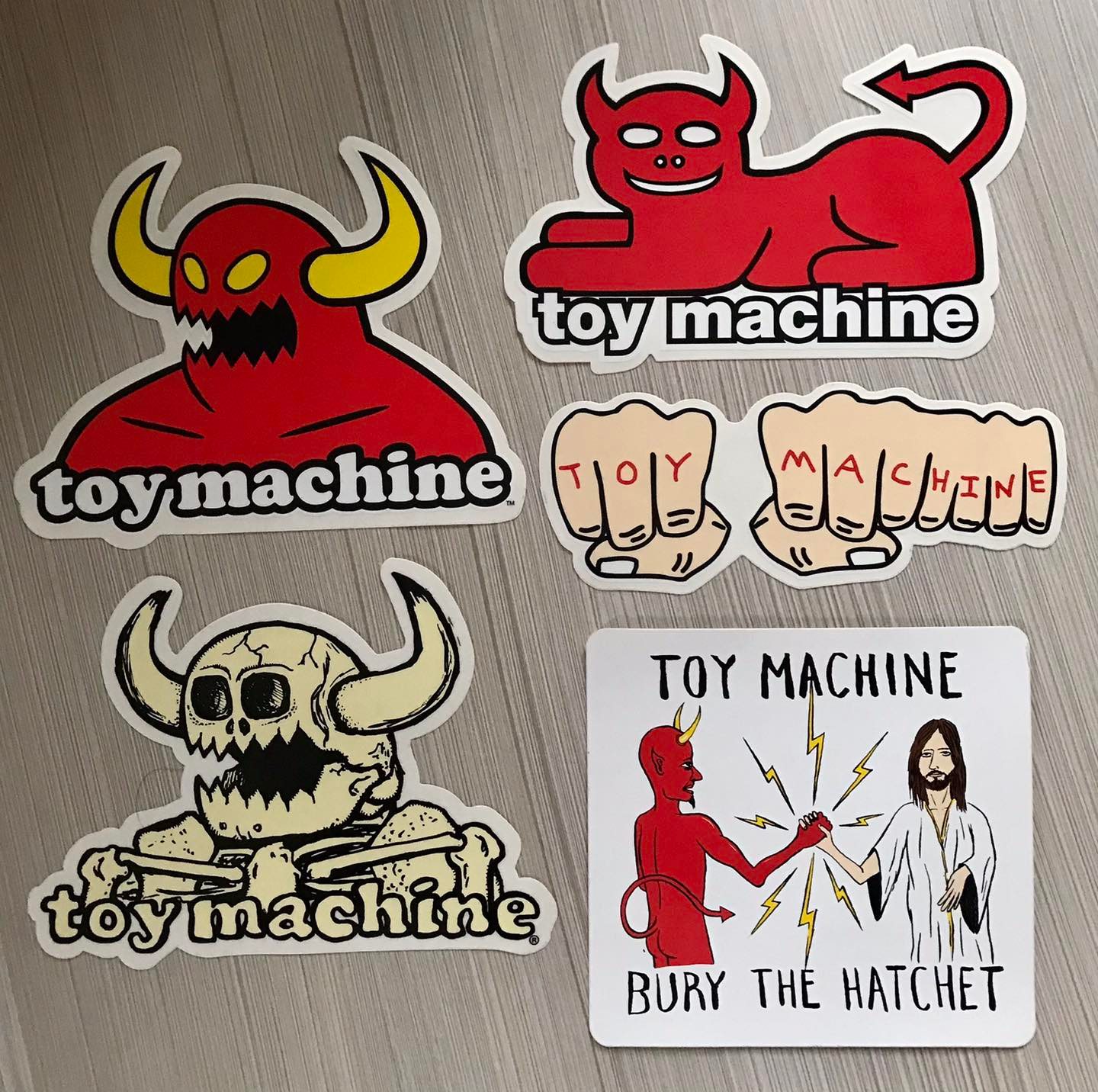 สติ๊กเกอร์ Toy machine แผ่นละ 150.- บาทครับ 😊... - CREEP SHOP จำหน่าย ...