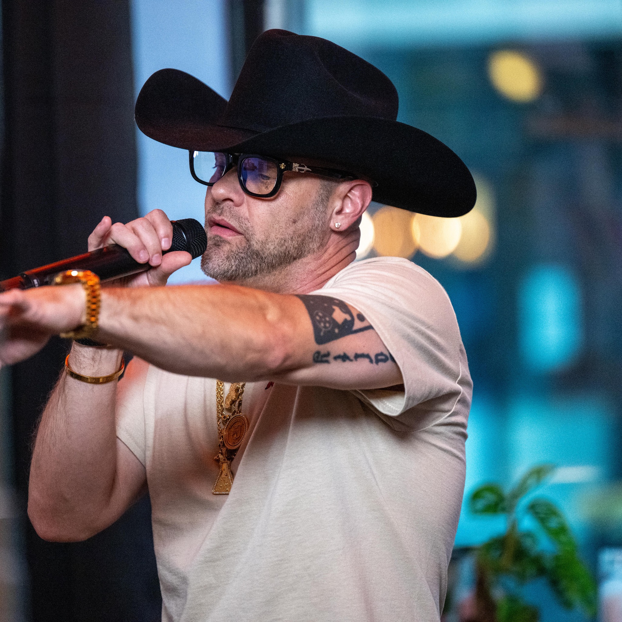 Country Trap Song! Like a Bull 🐂 🤠 Stay tuned I’m dropping a whole ...
