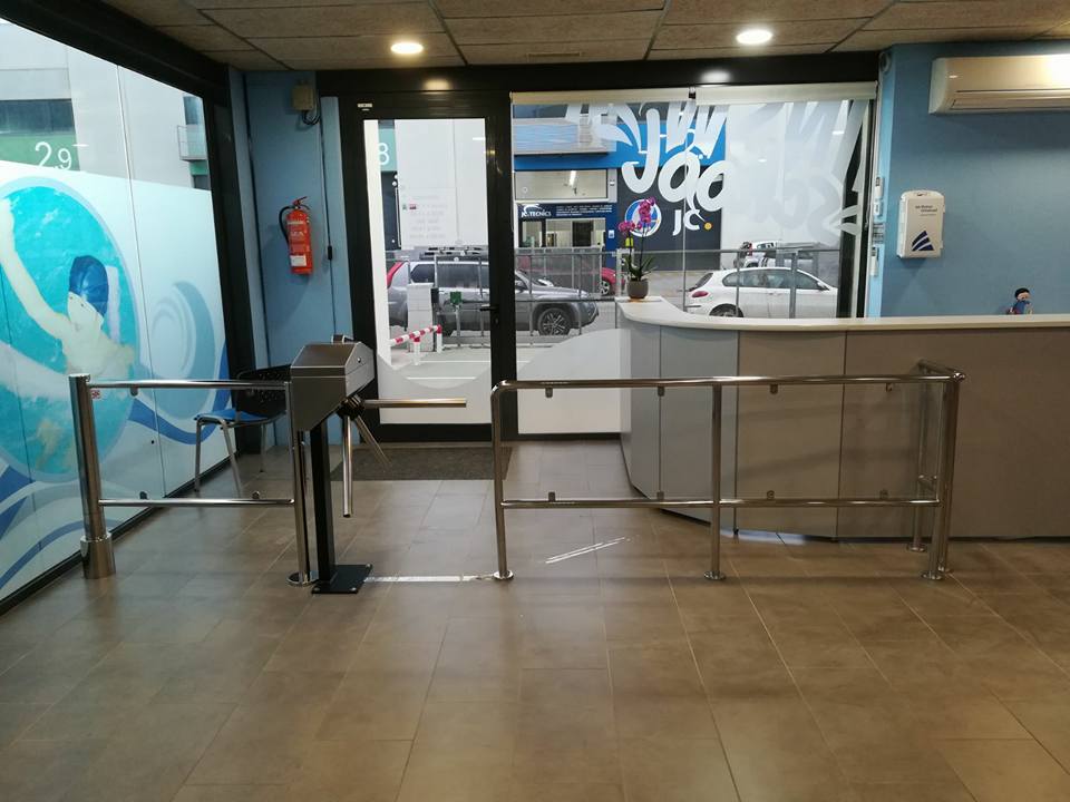 Inox World - Baranda Inoxidable 316 con curva