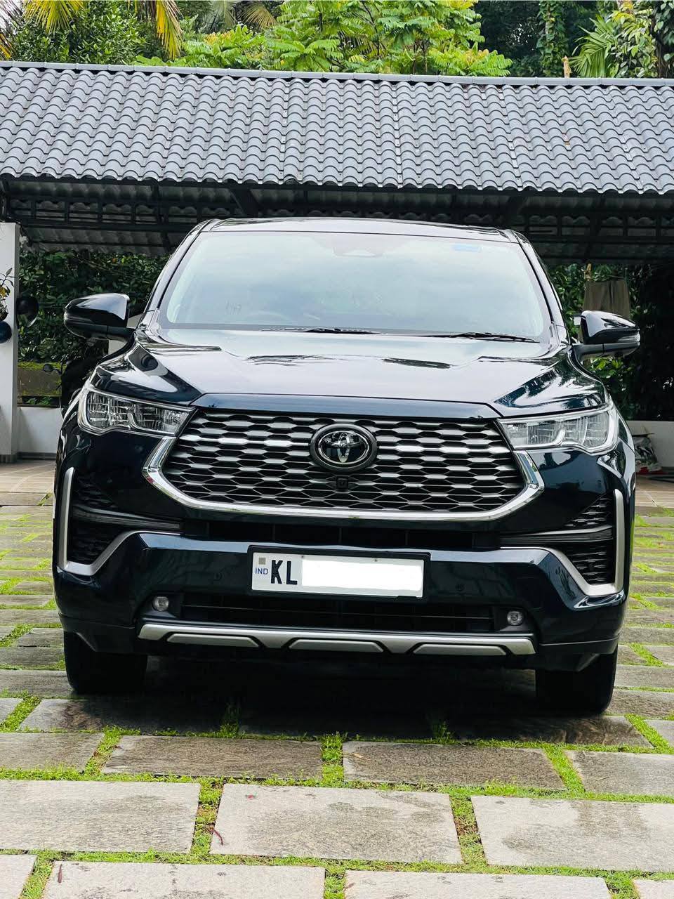 TOYOTA HYCROSS ZX(O)* PETROL~HYBRID AT 2024-MODEL Second Ownership