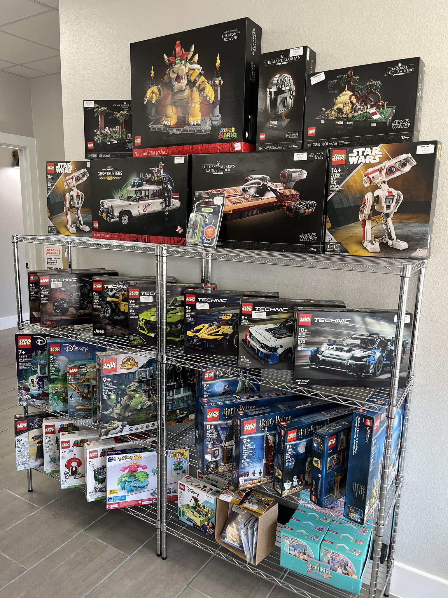 Lego sets available at Takashimaya sale