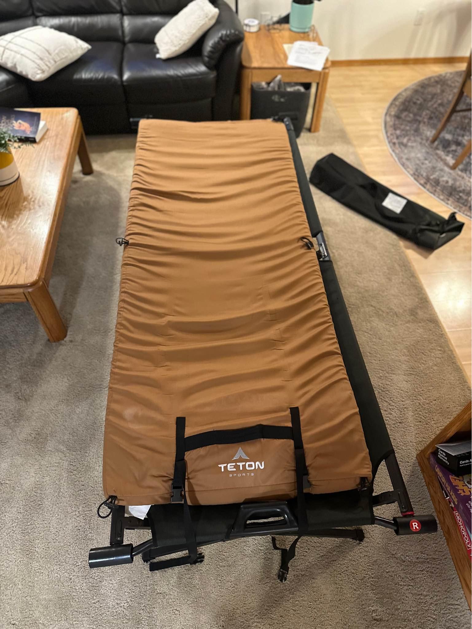 Like new cot & pad Cots Palmer, Alaska Facebook Marketplace