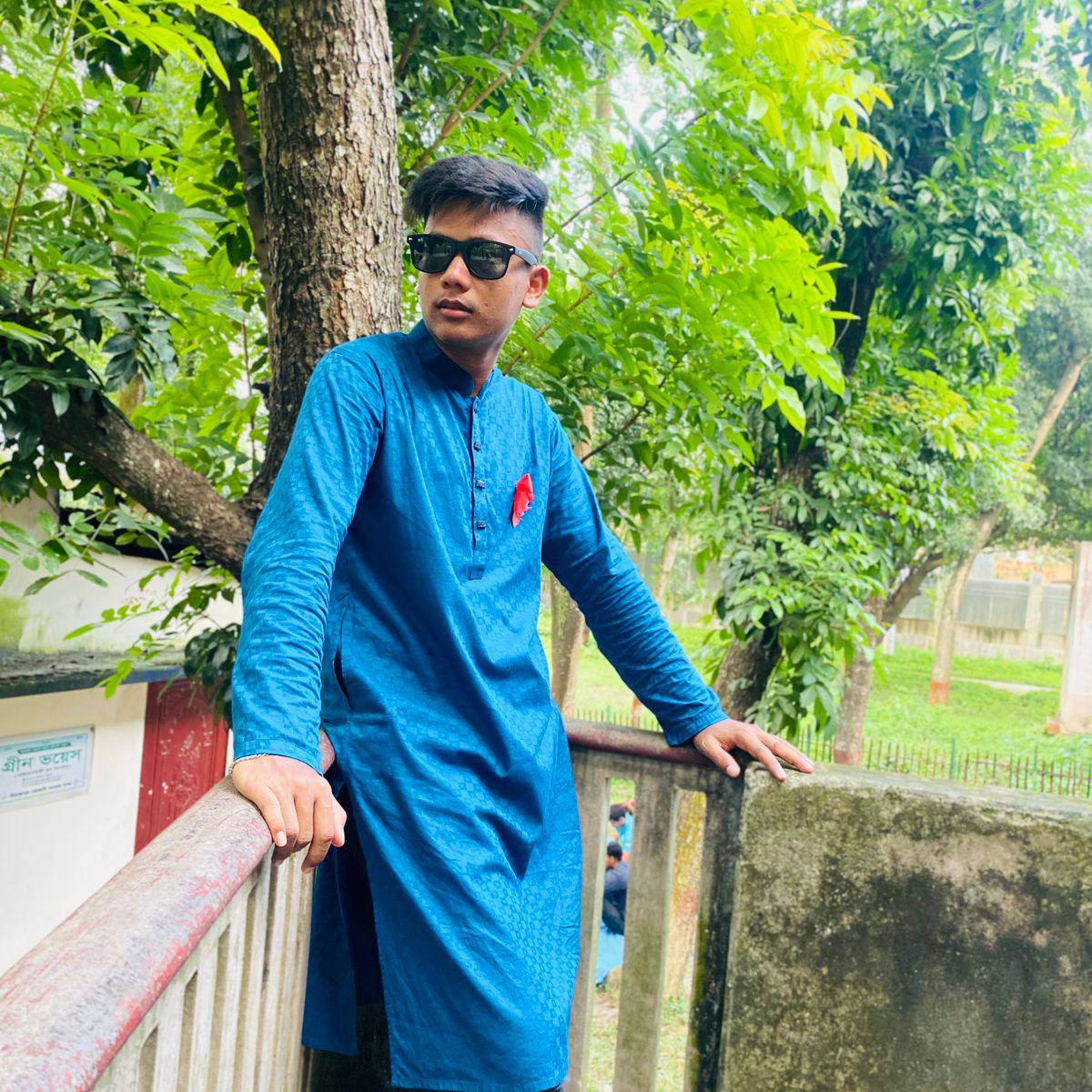 Anik Roy
