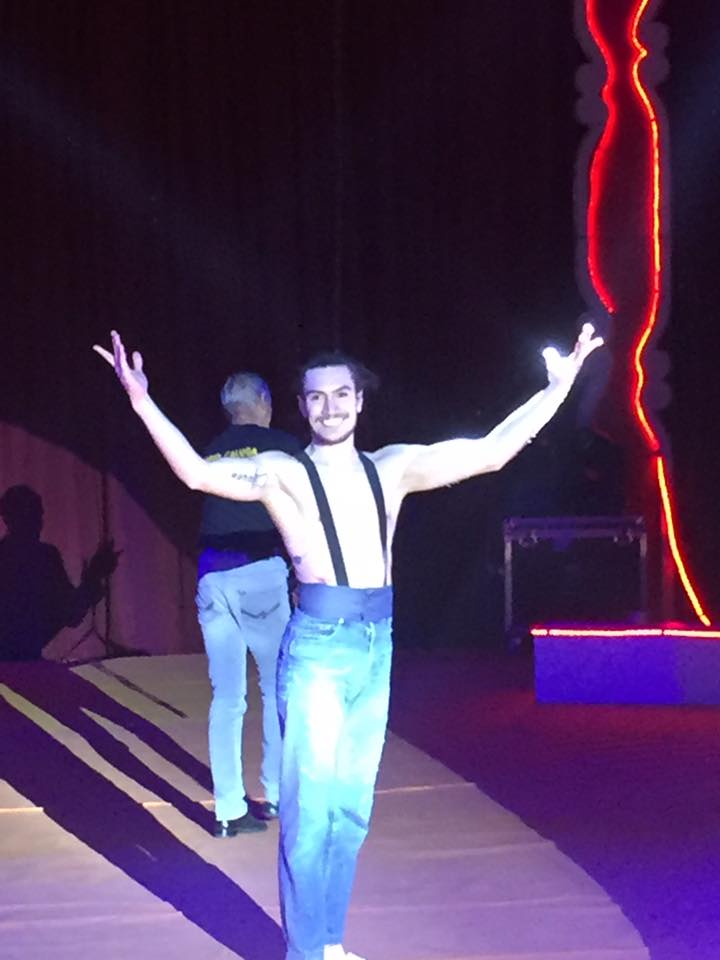 CIRCO TONY Caluga