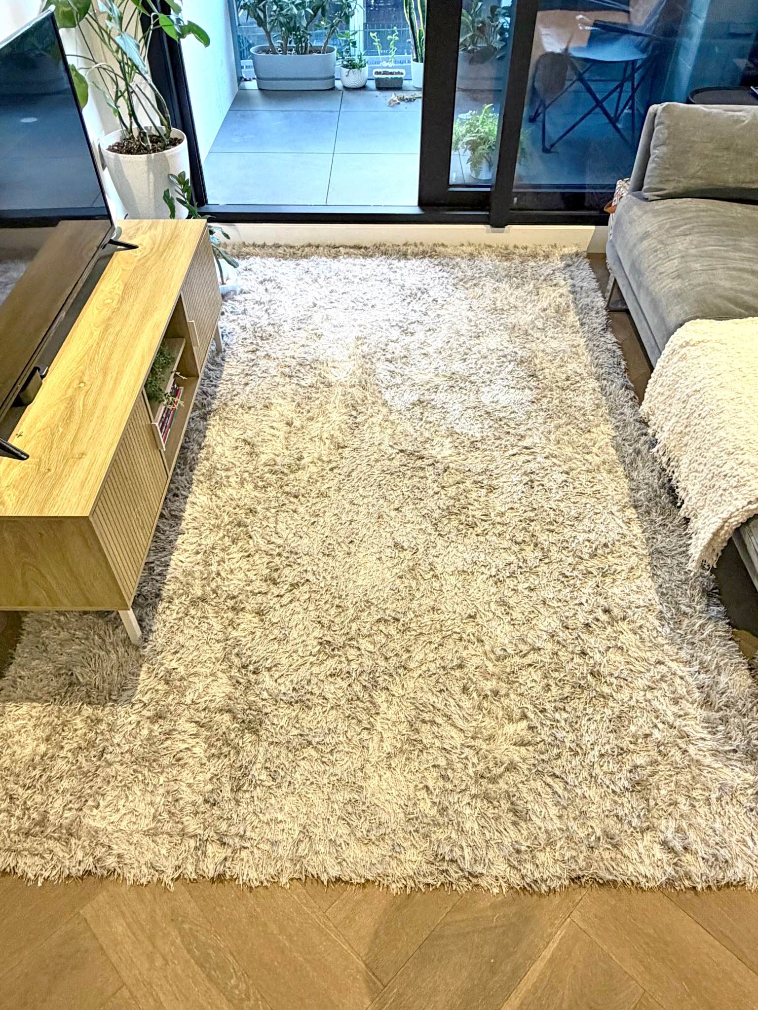 Large Grey Rug - Area Rugs - Melbourne, Victoria, Australia | Facebook ...