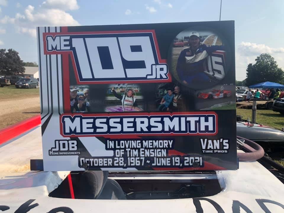 Sandusky Speedway Graphics & Trophies - A sign with a lot of meaning ...