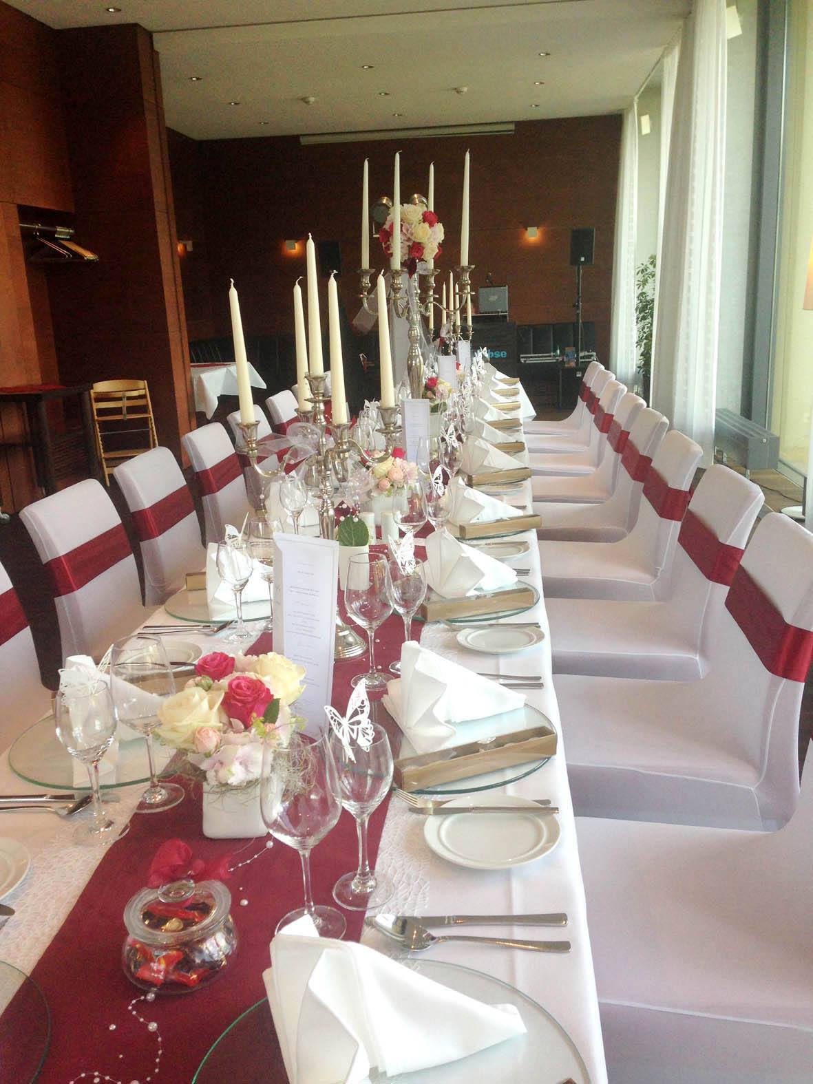 Ein Stilvolle Tafel Fur 20 Personen Fein Design Chemnitz