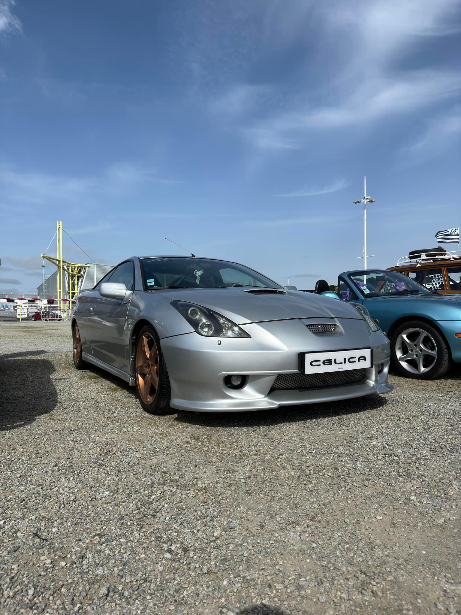 Hey everyone here is my gen 7 Toyota celica, I