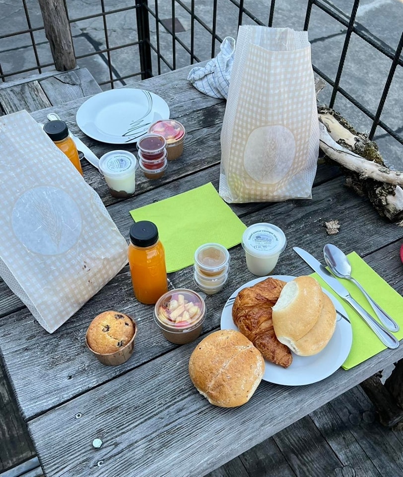 Merci à Benoît pour sa commande, son... - Breakfast in a Bag | Facebook