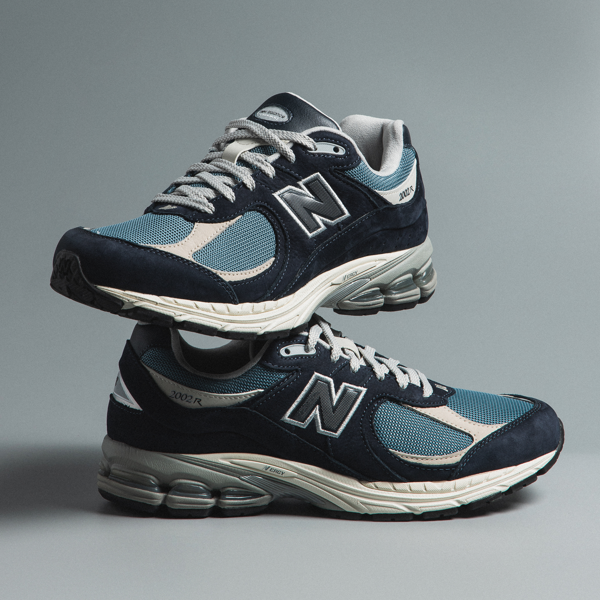HBX - 「最新發售」: 更多 New Balance 最新系列將於今晚 9 點在 HBX.COM 發售。... | Facebook