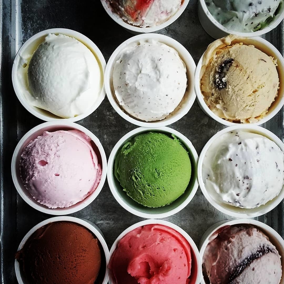 Gelateria Hanaと雑貨イニミニマニモ ホーム Facebook