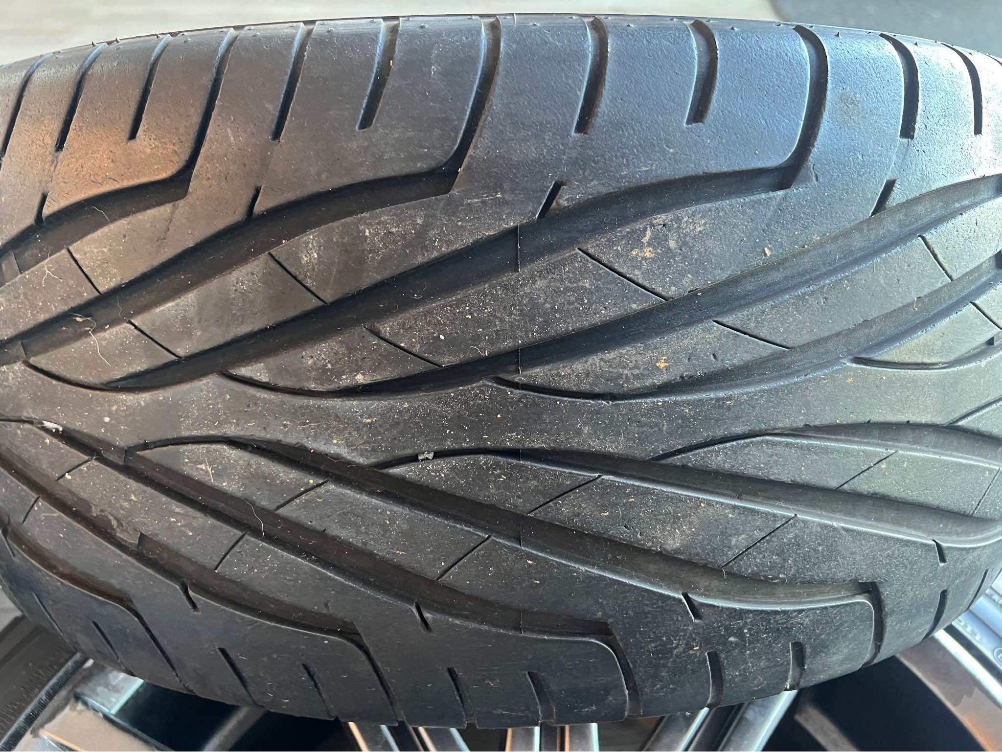 Genuine HSV senator rims and tyres - Car Wheels, Tires & Parts ...