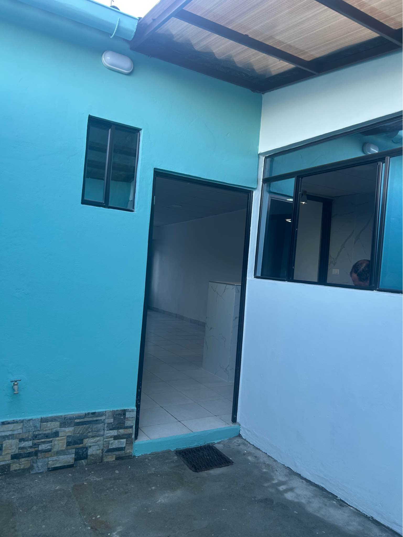 Alquilo casa recientemente remodelada CIMA 4 - Property Rentals - San ...