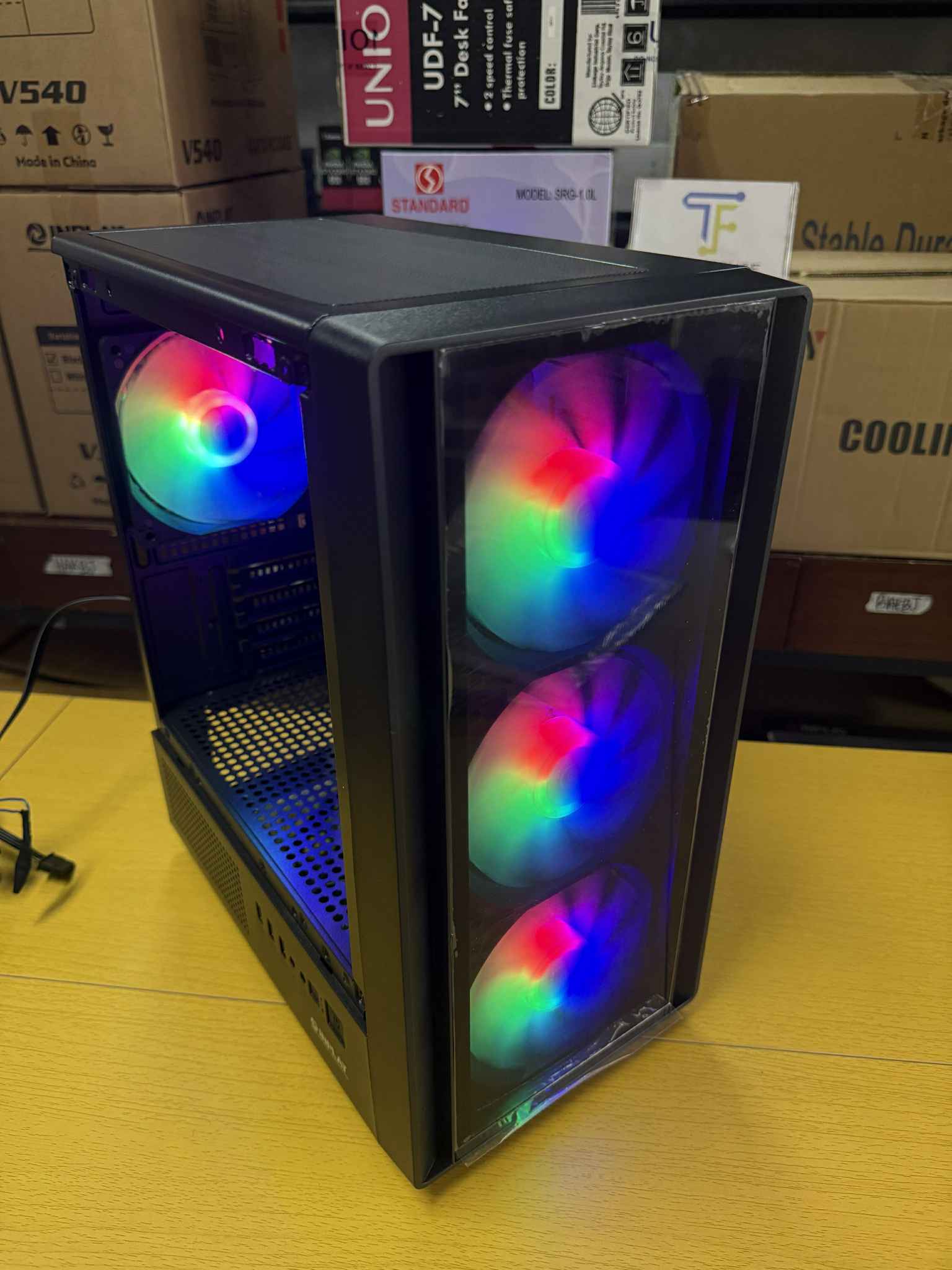 Inplay Openview V540 mATX Front Tempered Glass / Side Acrylic PC Case w ...