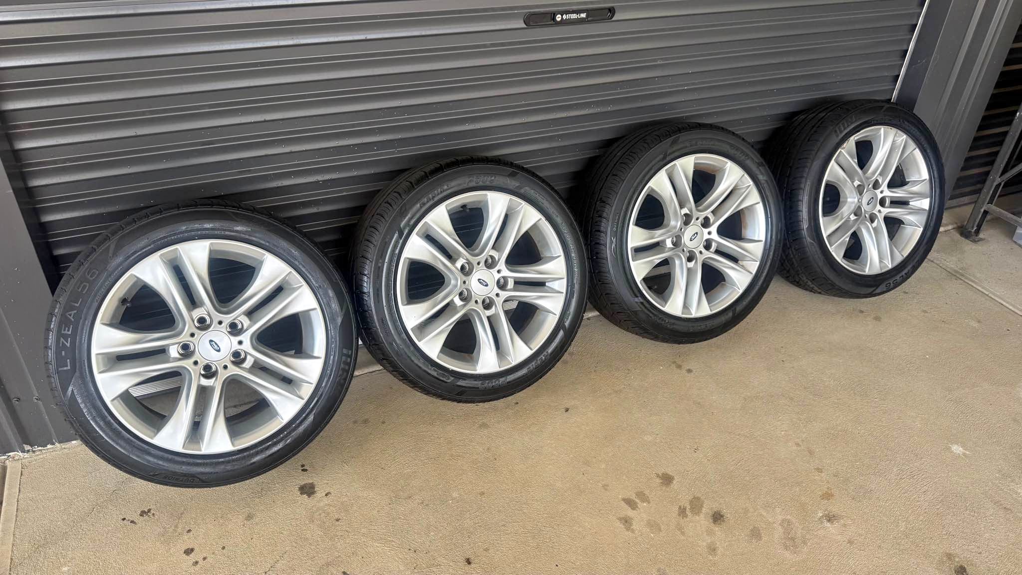 Ford Falcon FG XR6 17 inch factory wheels - Car Wheels, Tires & Parts ...