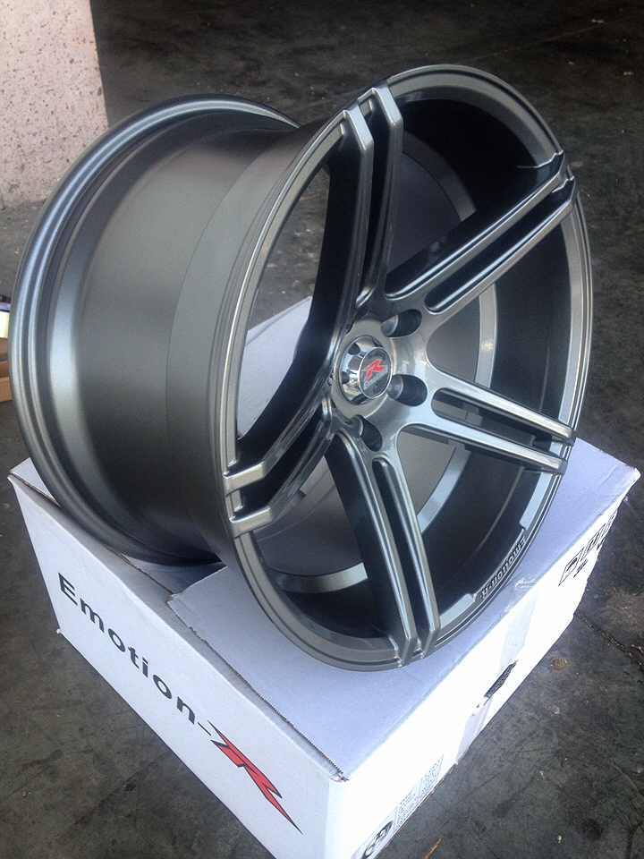 งานสวยๆ ราคาโดนๆ มาอีกแล้วครับท่าน EmotionR - Emotion-R Wheels