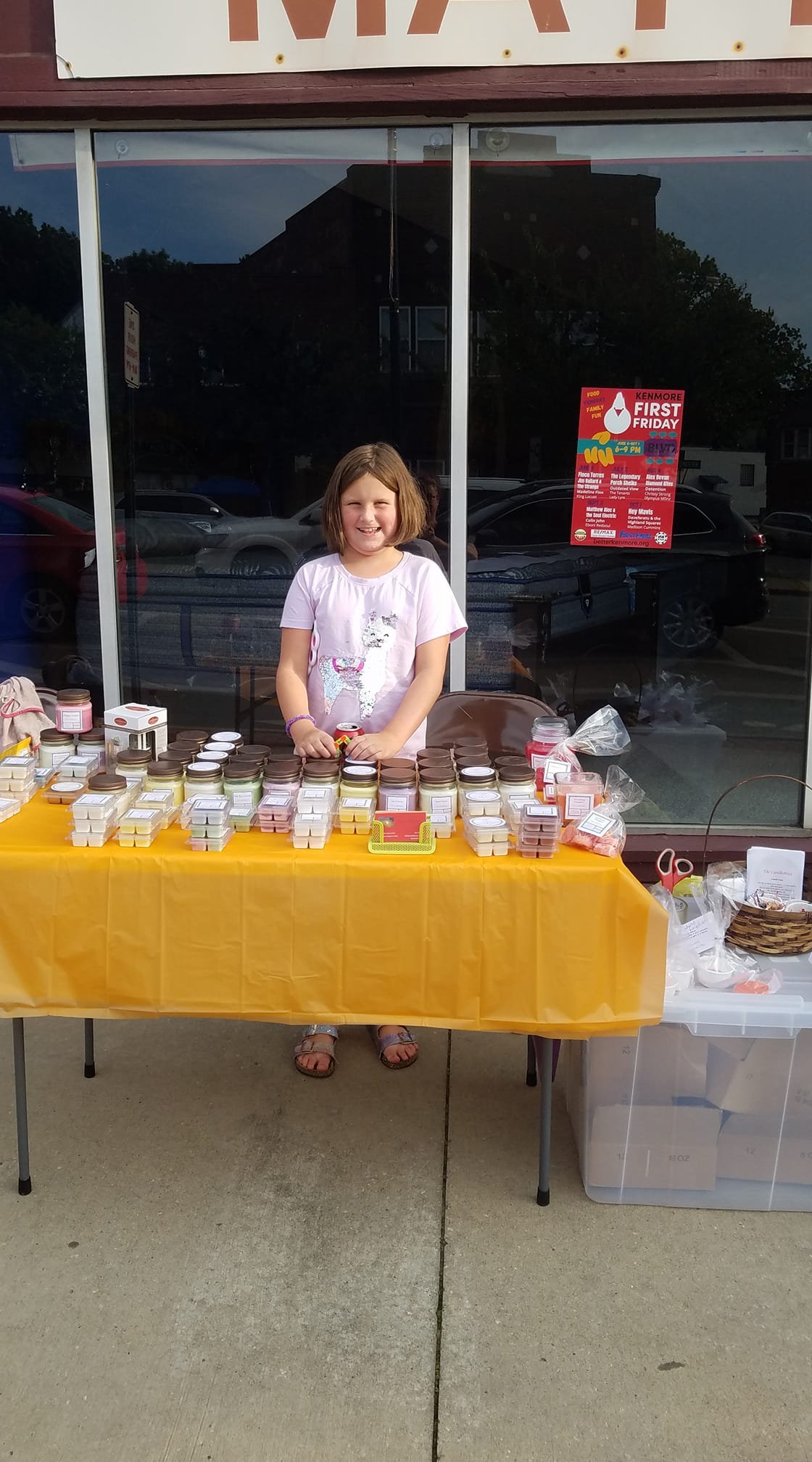 CandleBoxx Come shop on Kenmore Blvd here till 8 and I...