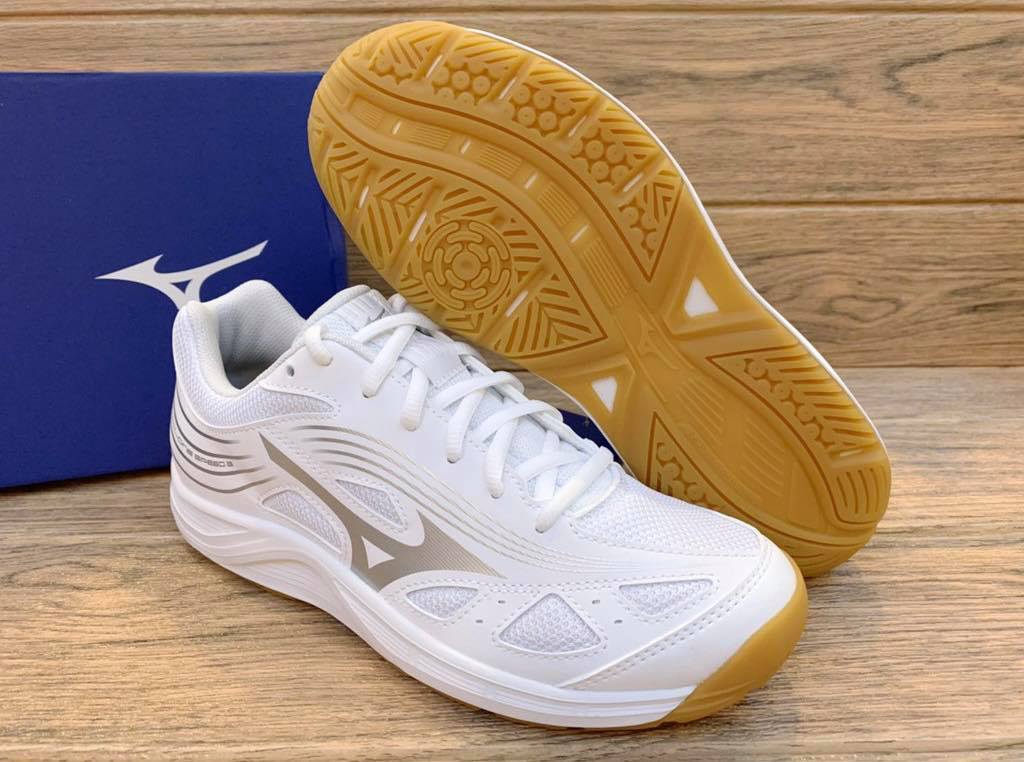 Mizuno Altius J1 Forward landed from 🇯🇵 This new Altius J1