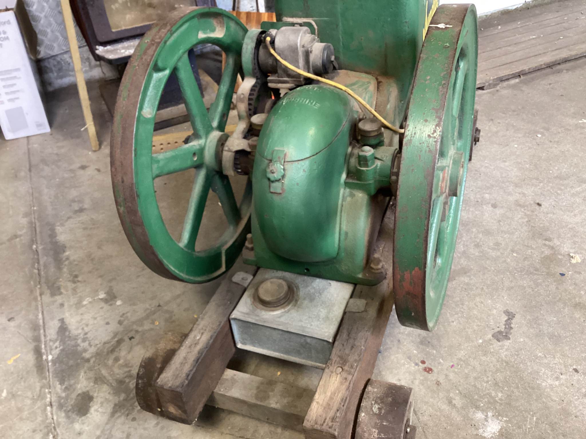 SUNDIAL 2HP Engine No 7973 Type B - Car Engines & Engine Parts - Hobart ...