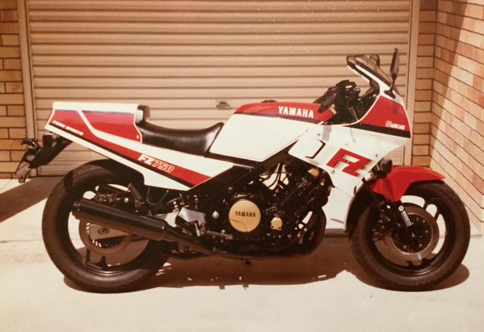 Oran Park 250cc production racing on world superbike day note the