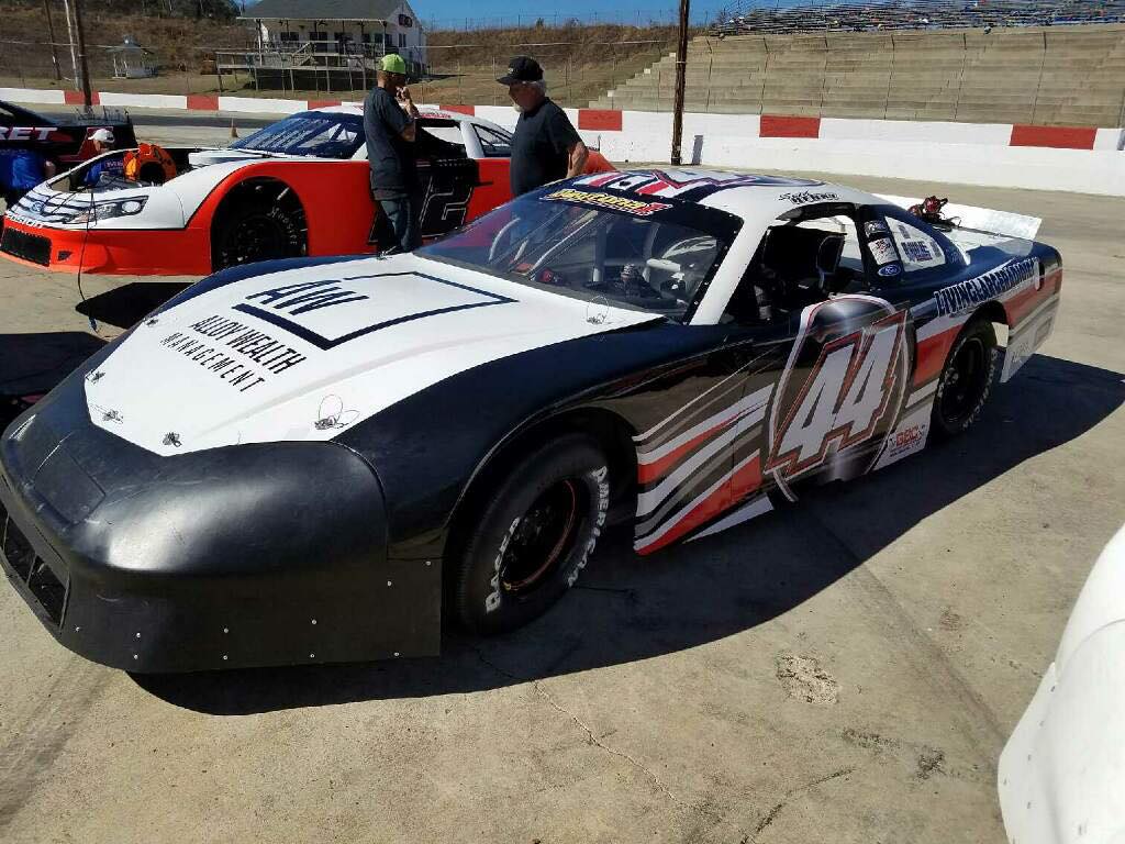 Seth Henry Racing updated their cover... - Seth Henry Racing