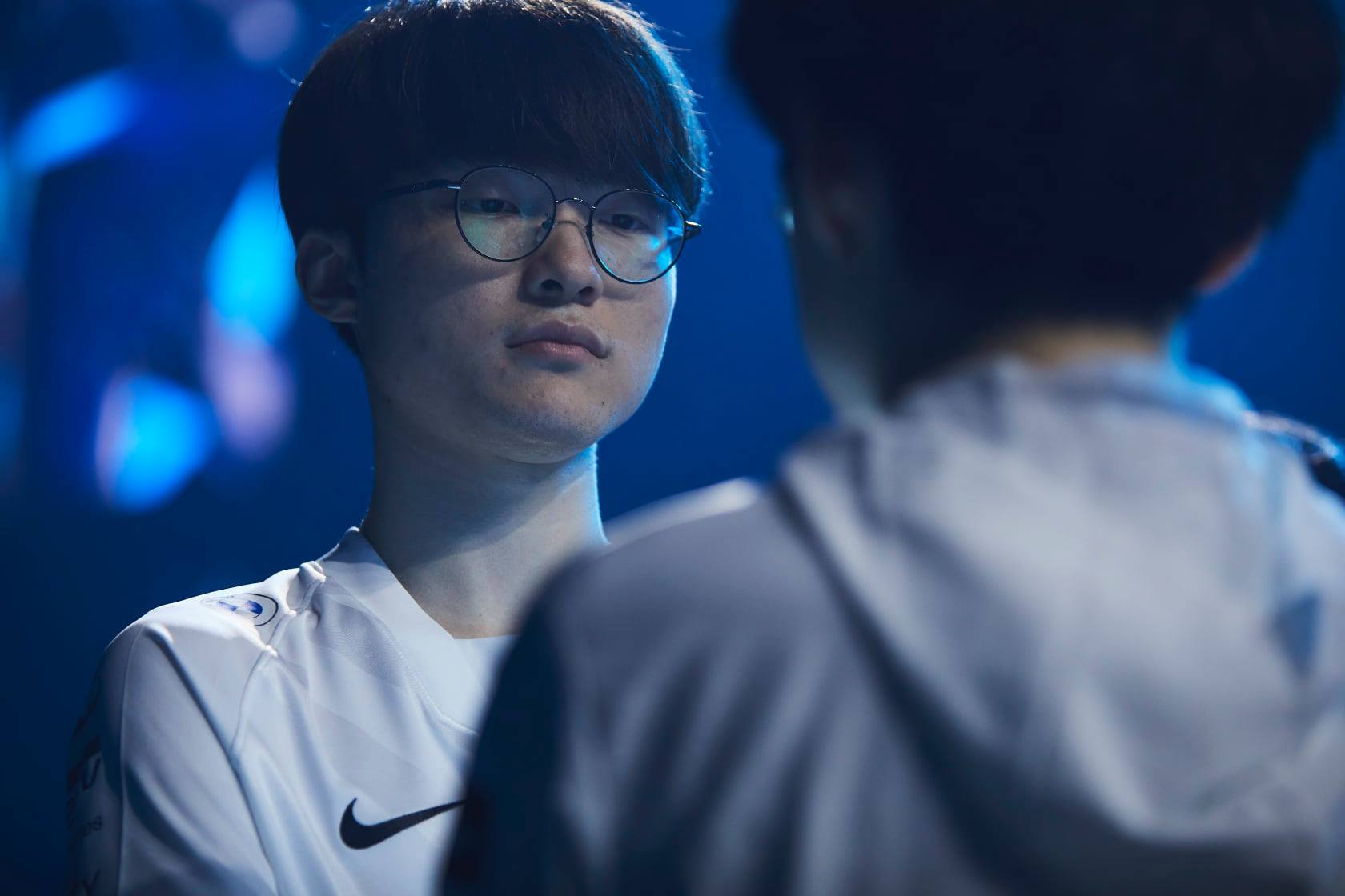 LOL Esports - LOL Esports added a new photo.