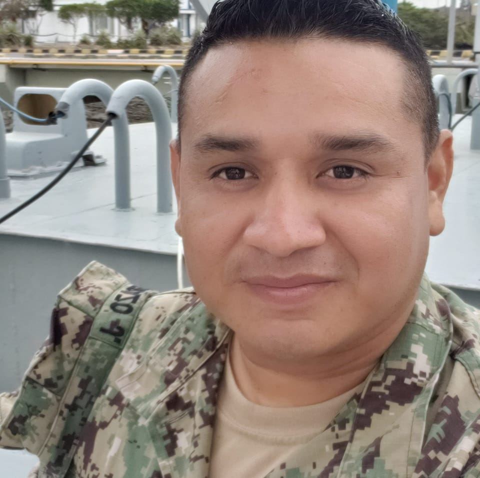 Jaime R Erazo