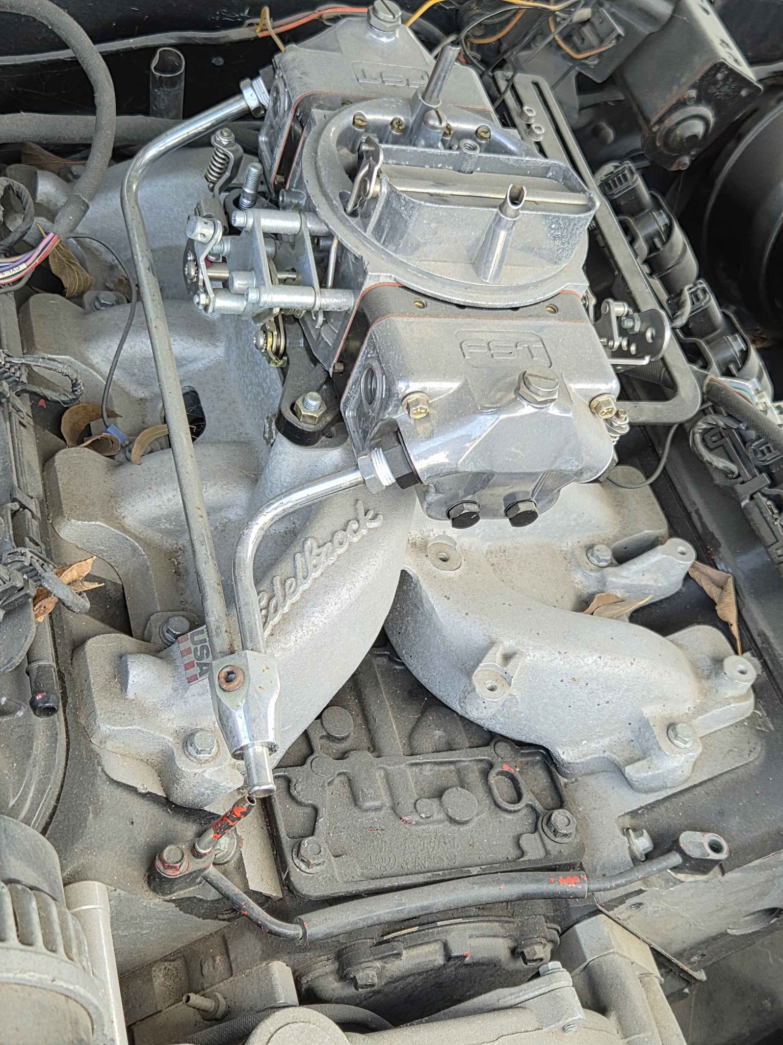 New Carburetor and Edelbrock intake with LS MSD Box 1604 - Car Engines ...