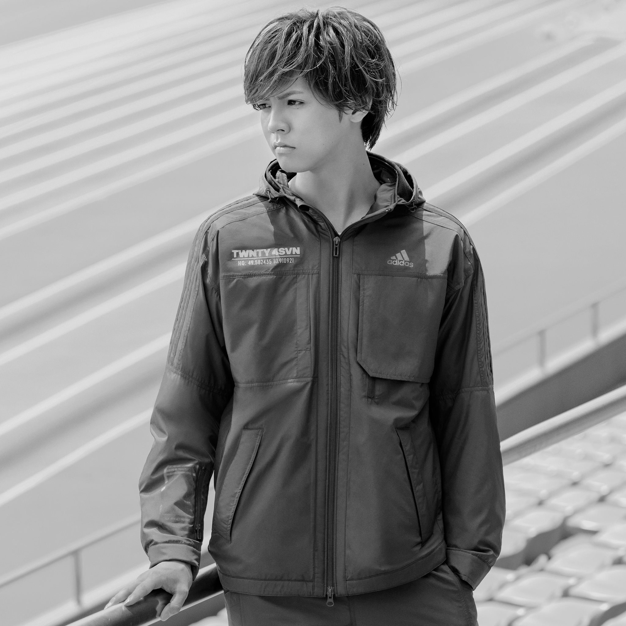 adidas - 片寄涼太 GENERATIONS from EXILE TRIBEが着こなす 防風性