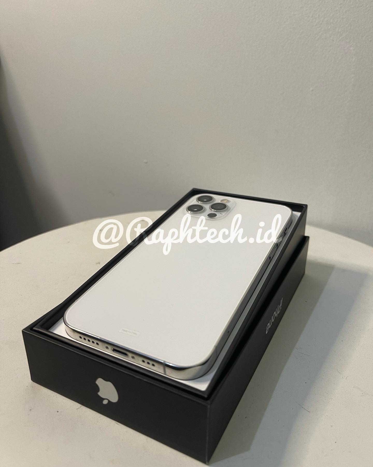 Raphtech.id - ‼️ READY STOCK ‼️ . iPhone 12 Pro 128 GB... | Facebook