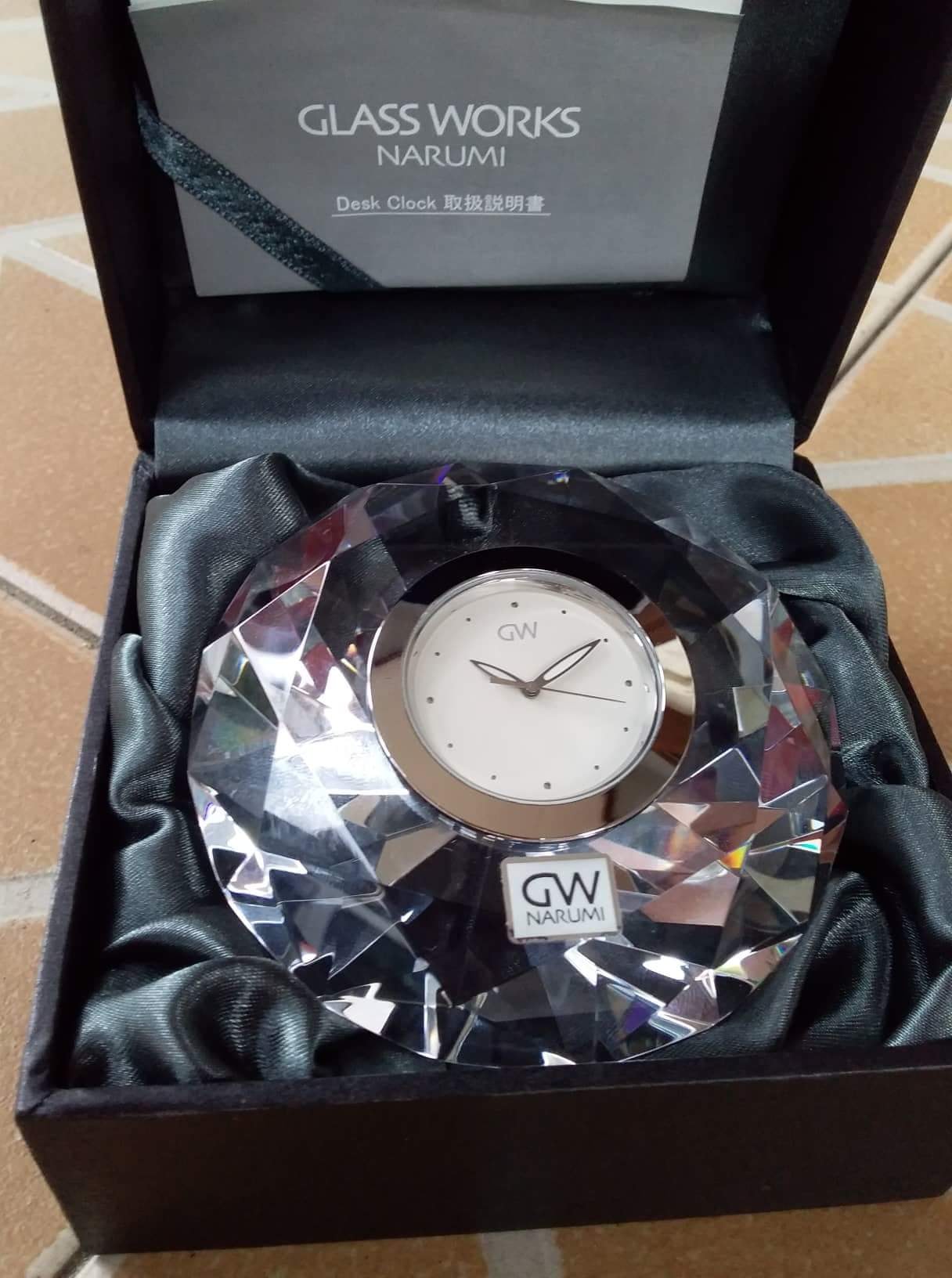 S O L D! Narumi glass works diamond japan desk clock 100%working 
