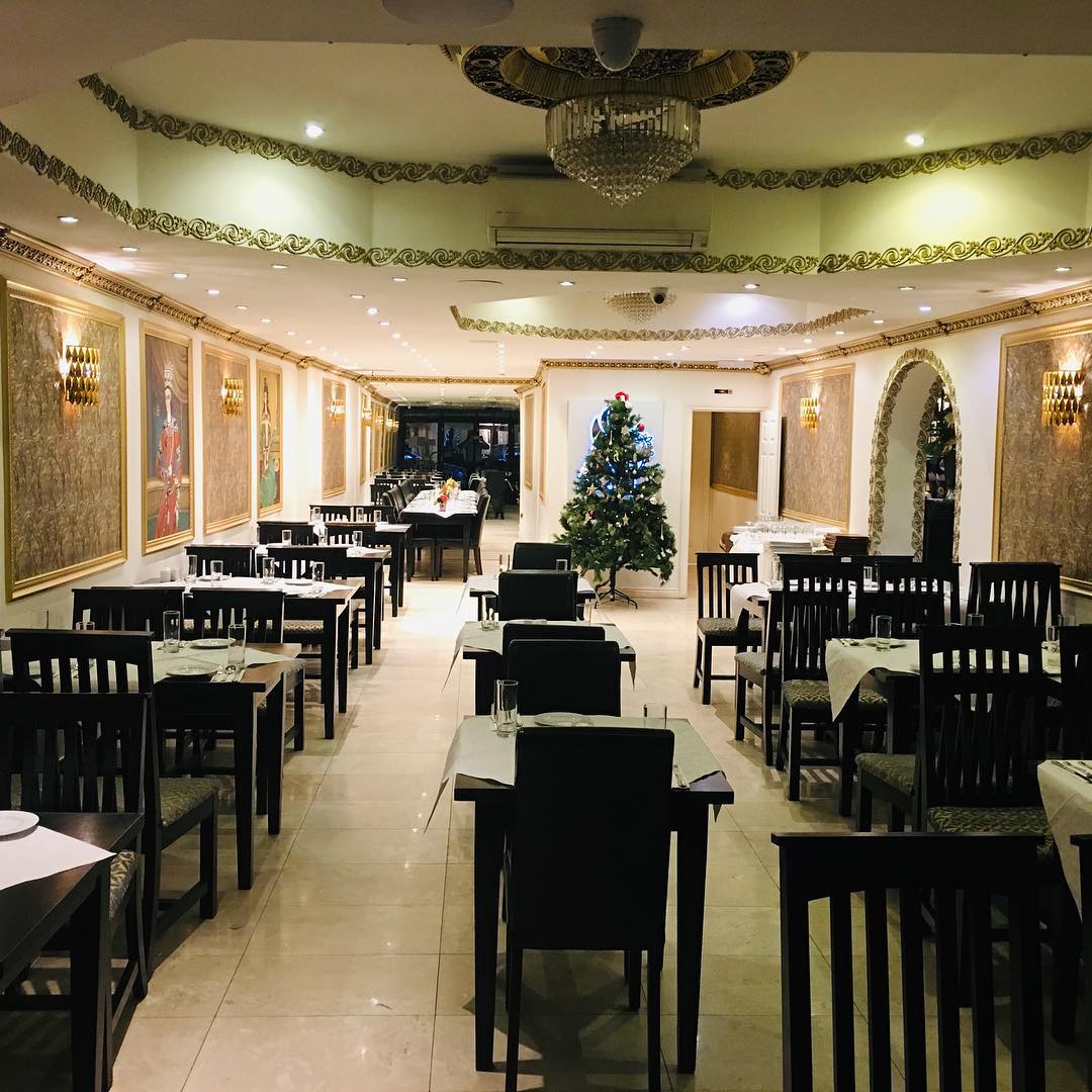 Abshar restaurant - Home