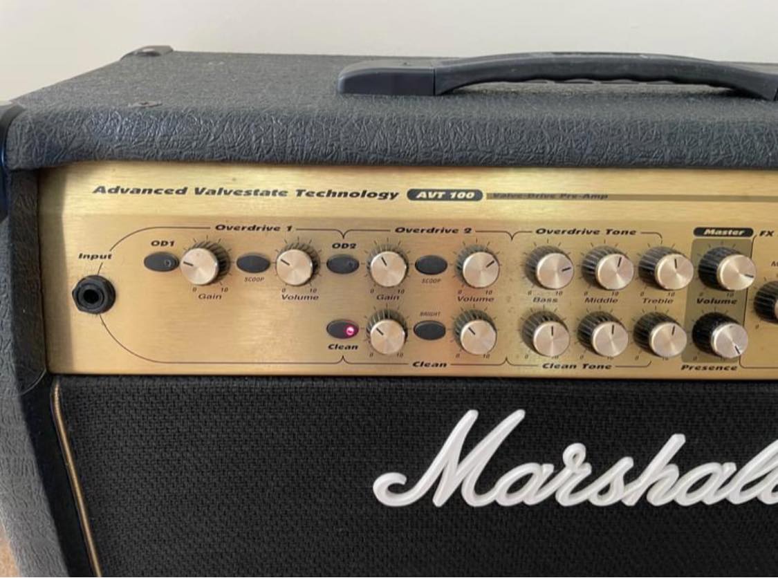 Marshall Valvestate 2000 footswitch wiring help needed