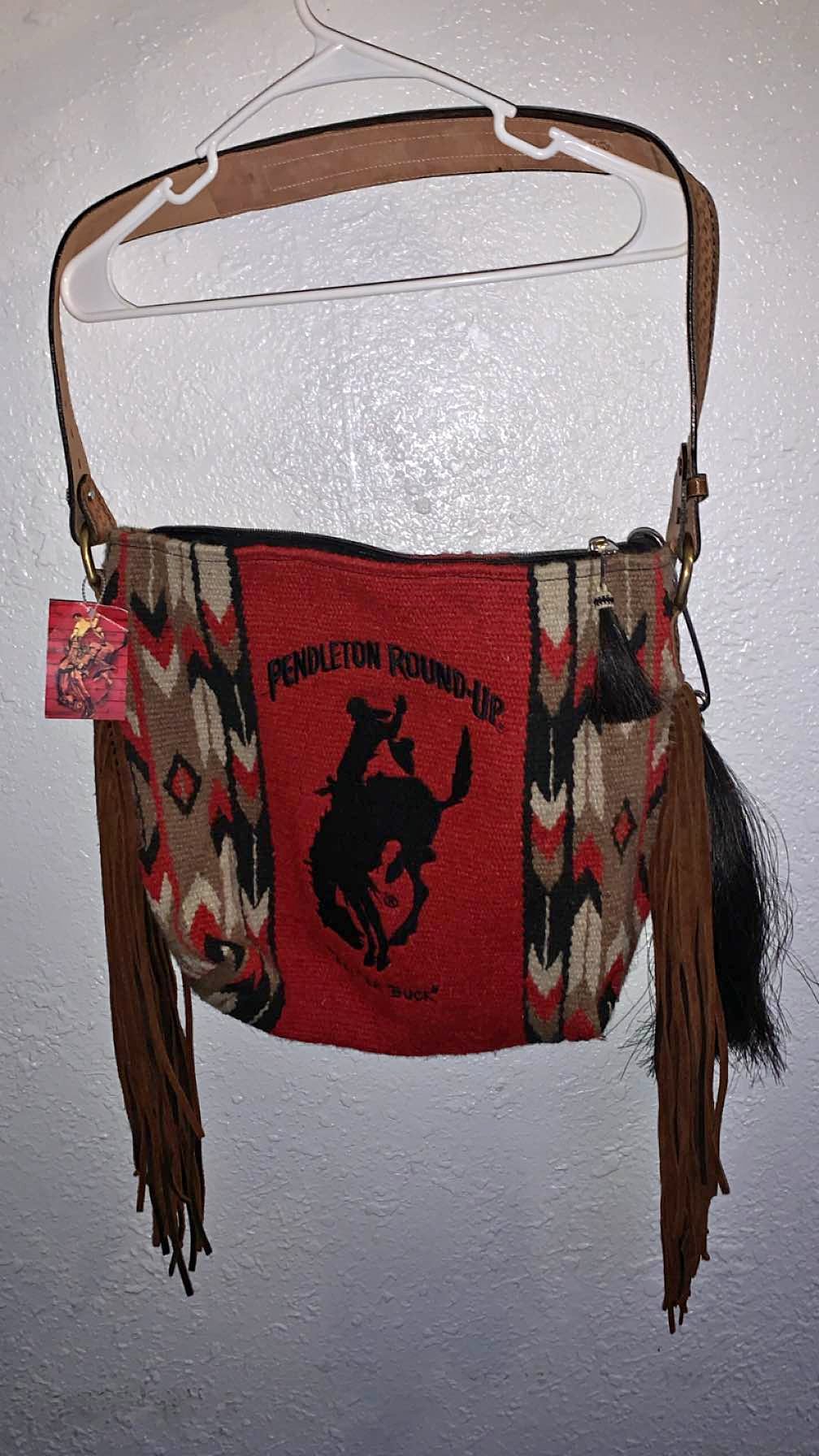 Let’r Buck Pendleton Round-up Purse - Crossbody Bags - Pendleton ...