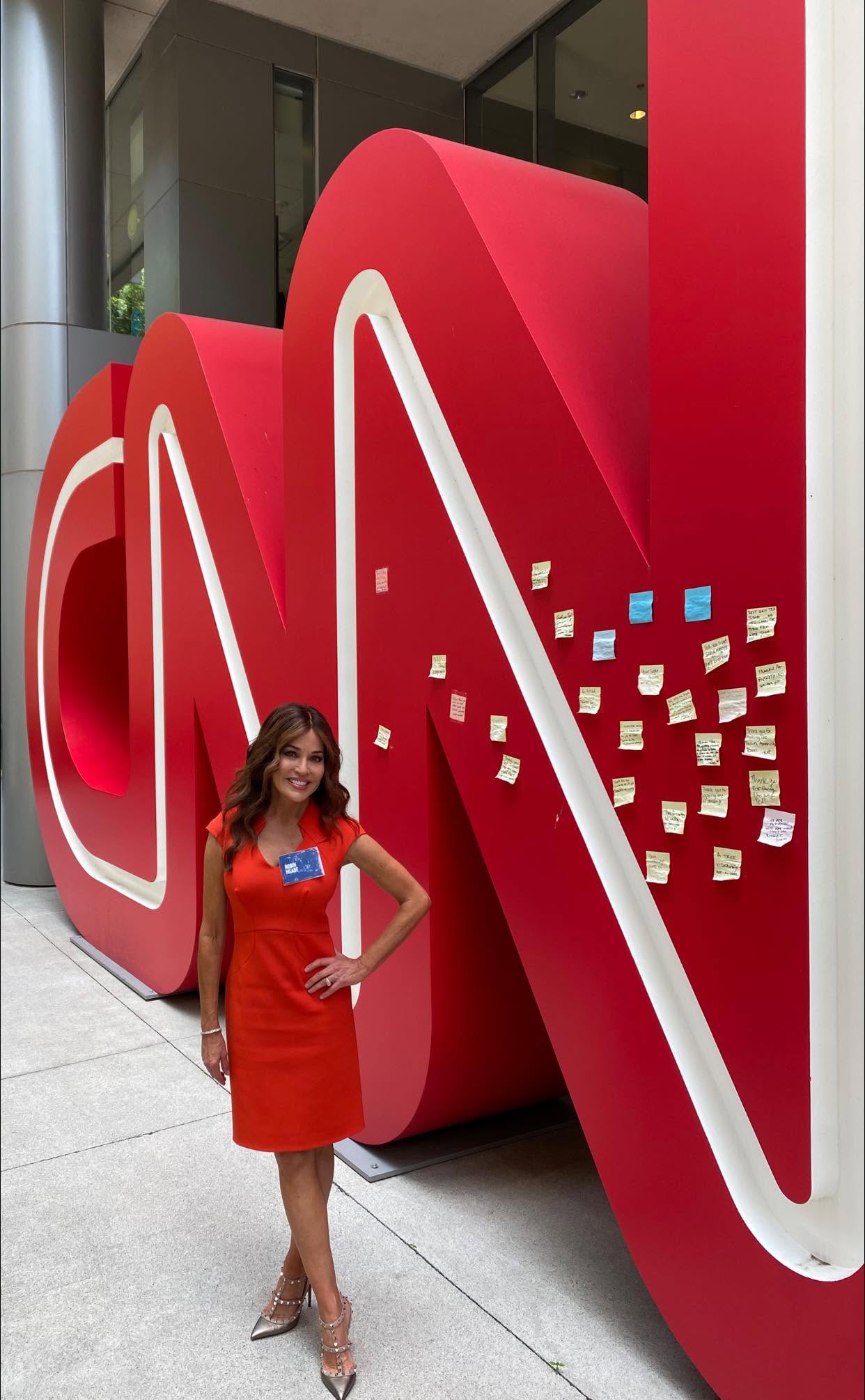 robin meade green dress One of my favorite CNN anchors over the years...Robin Meade...she was at a Turner Memorial recently Gustav Klimt Fashion Statement