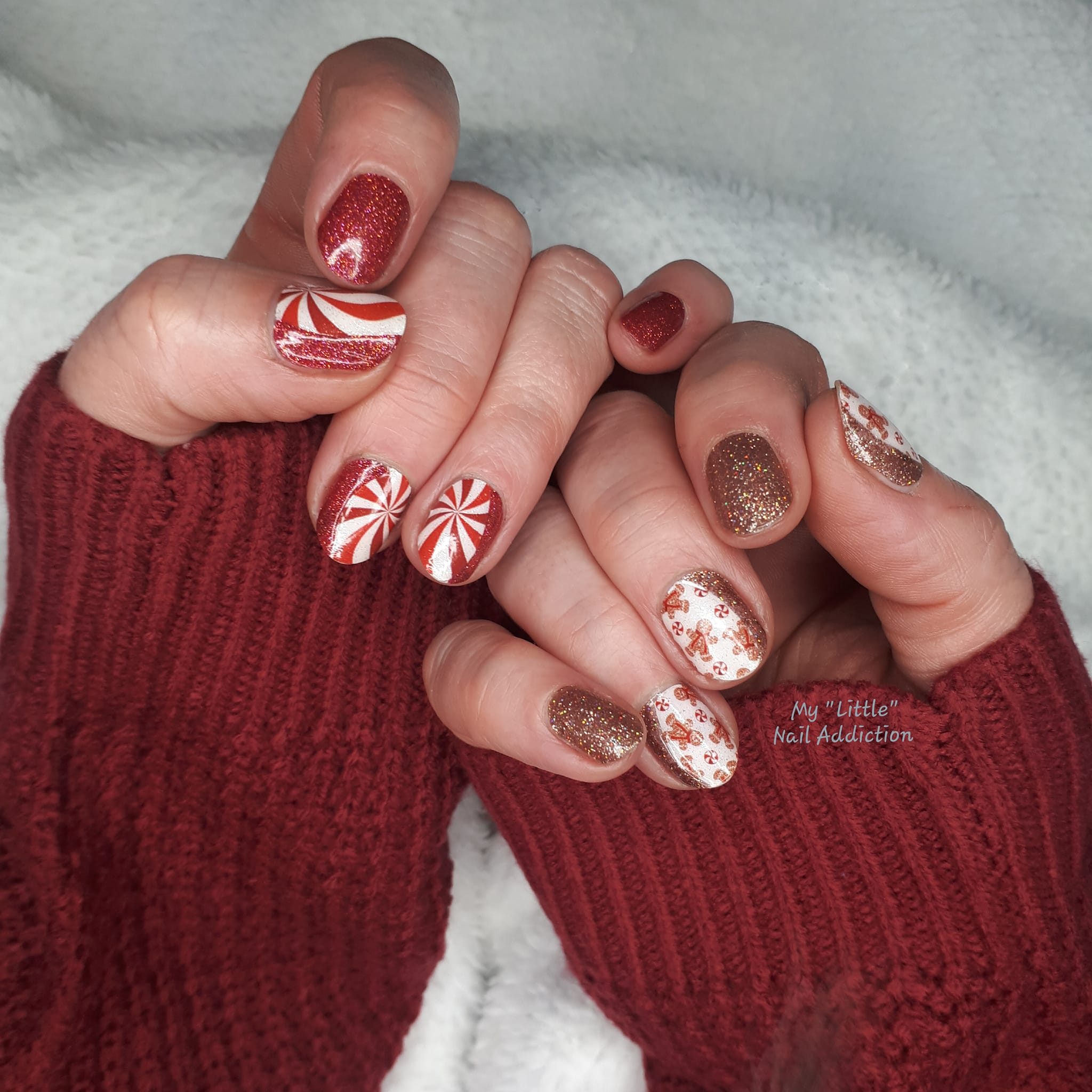 Merr-e Christmas nail art with Color Street sets