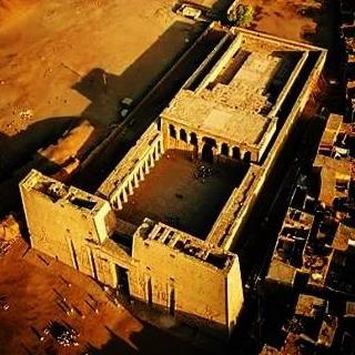 Temple of Horus 𓅃 معبد حورس