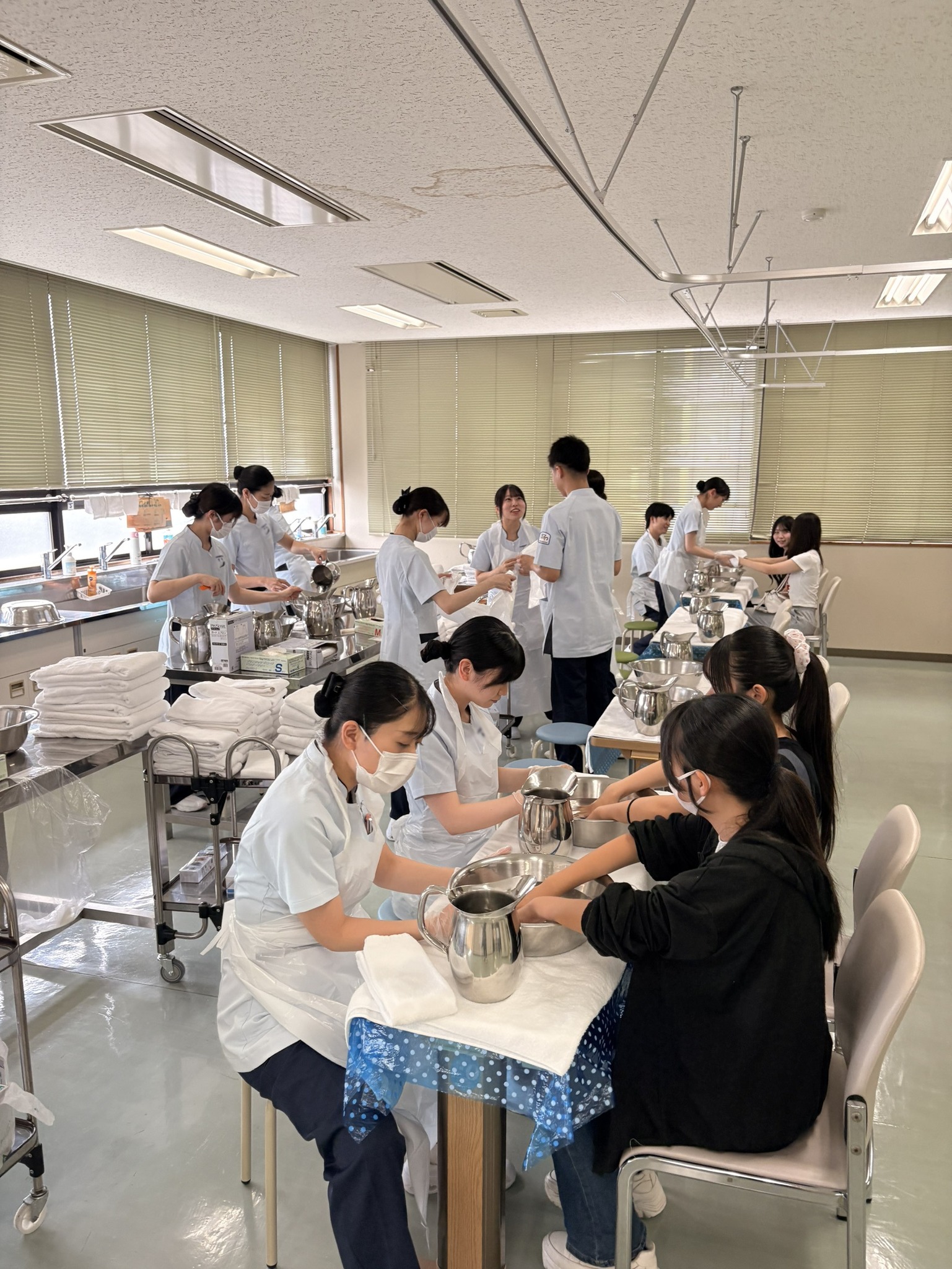 半田 常滑 看護 専門 学校