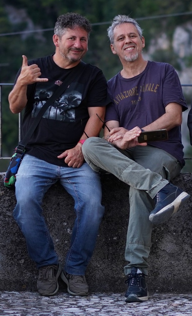 fabrizio-vita-social-qui-metter-tutte-le-foto-con-persone-con-cui
